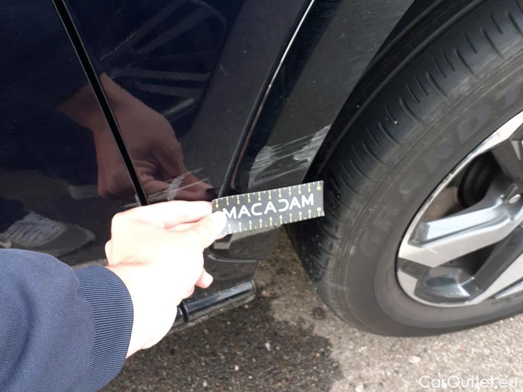 Toyota  RAV4 TOYOTA  / 2018 / 5P / todoterreno 2.5l PLUG-IN 300PH (e-CVT) Advance #37