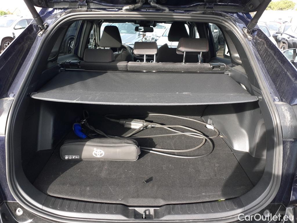 Toyota  RAV4 TOYOTA  / 2018 / 5P / todoterreno 2.5l PLUG-IN 300PH (e-CVT) Advance #8