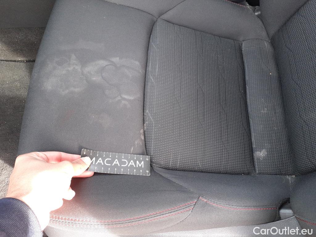 Toyota  RAV4 TOYOTA  / 2018 / 5P / todoterreno 2.5l PLUG-IN 300PH (e-CVT) Advance #24