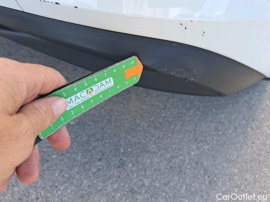 Volkswagen  Golf  VOLKSWAGEN / 2020 / 5P / berlina con portón 1.0 TSI 81kW (110CV) #33