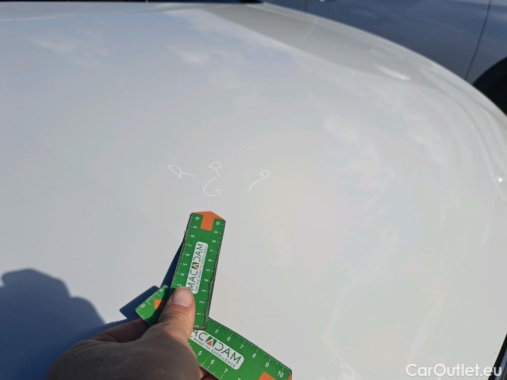 Volkswagen  Golf  VOLKSWAGEN / 2020 / 5P / berlina con portón 1.0 TSI 81kW (110CV) #8