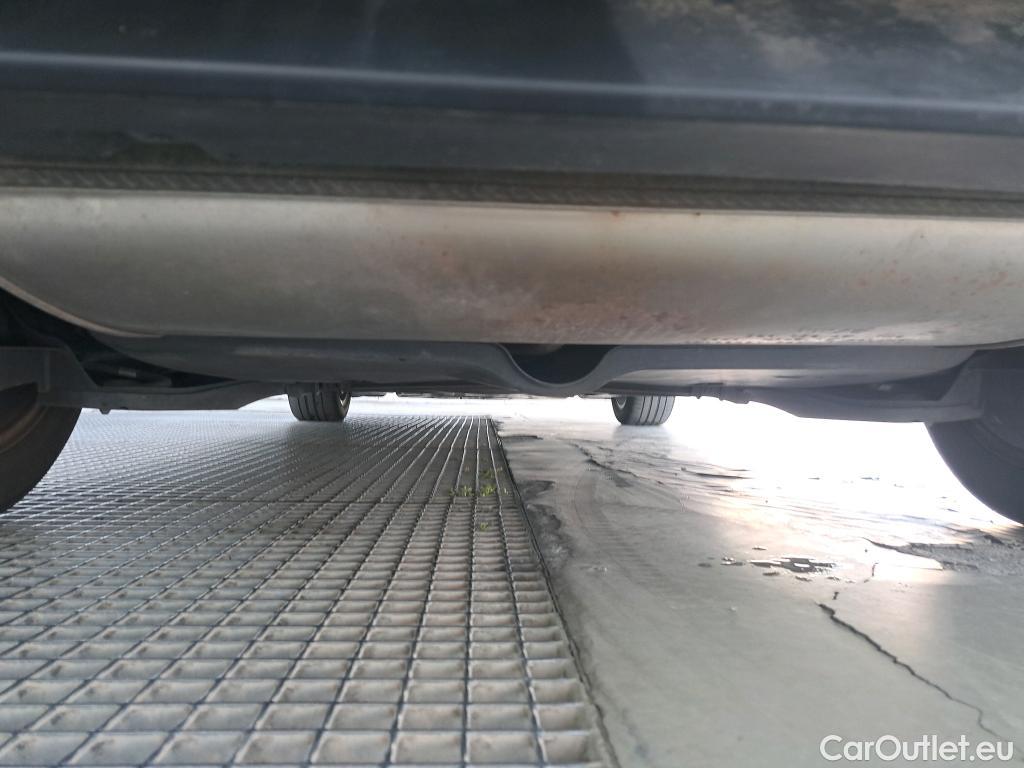 Volkswagen  Golf  VOLKSWAGEN / 2020 / 5P / berlina con portón 1.0 TSI 81kW (110CV) #11