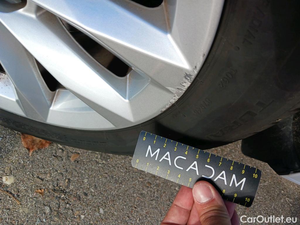 Audi  A3 AUDI  / 2020 / 5P / berlina con portón Sportback 30 TFSI 81kW (110CV) S tronic #8