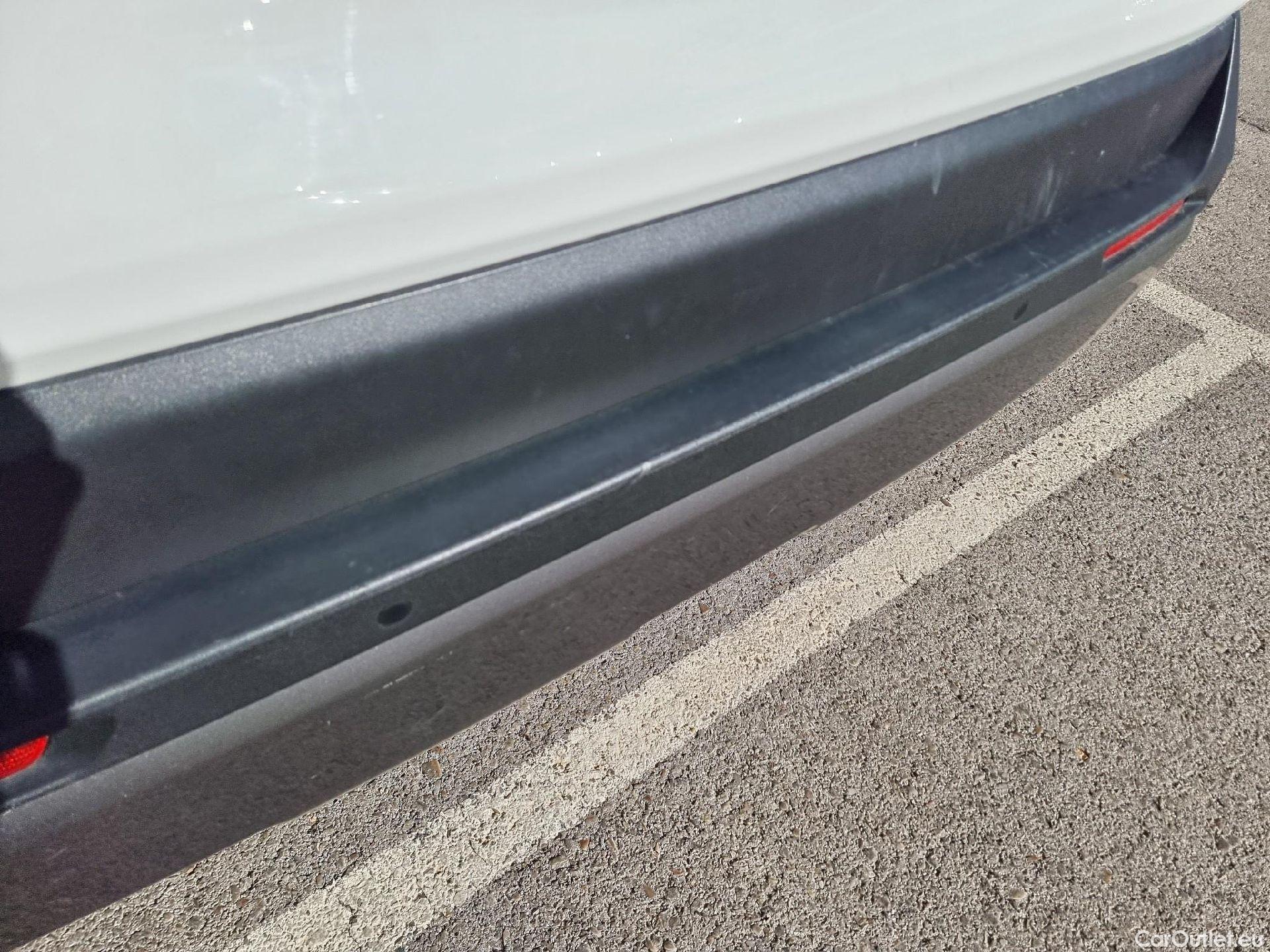 Toyota  RAV4 TOYOTA  / 2018 / 5P / todoterreno 2.5l 220H Advance #17