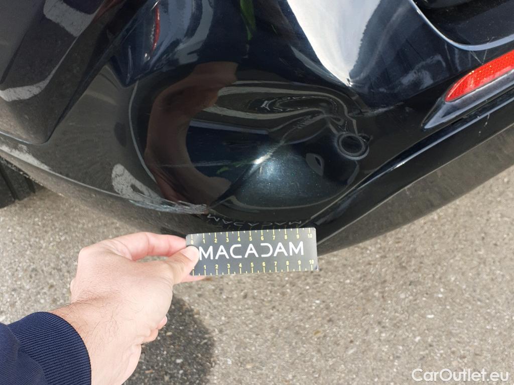 Toyota  RAV4 TOYOTA  / 2018 / 5P / todoterreno 2.5l PLUG-IN 300PH (e-CVT) Advance #6