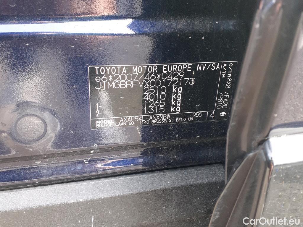 Toyota  RAV4 TOYOTA  / 2018 / 5P / todoterreno 2.5l PLUG-IN 300PH (e-CVT) Advance #20