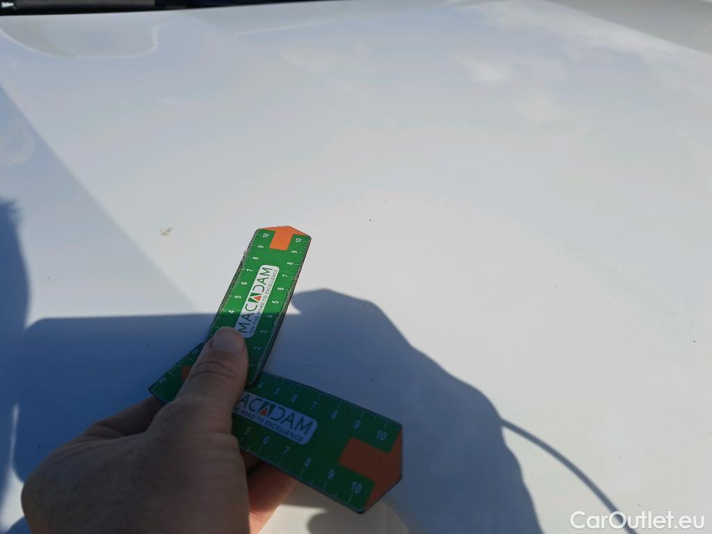 Volkswagen  Golf  VOLKSWAGEN / 2020 / 5P / berlina con portón 1.0 TSI 81kW (110CV) #9