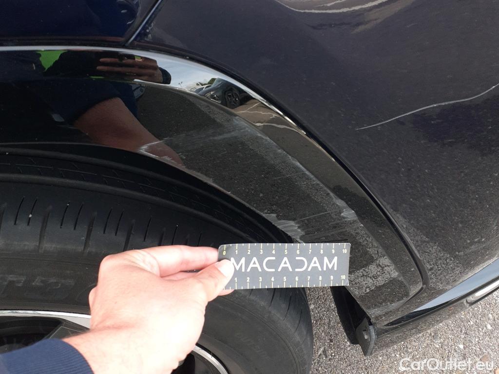 Toyota  RAV4 TOYOTA  / 2018 / 5P / todoterreno 2.5l PLUG-IN 300PH (e-CVT) Advance #39