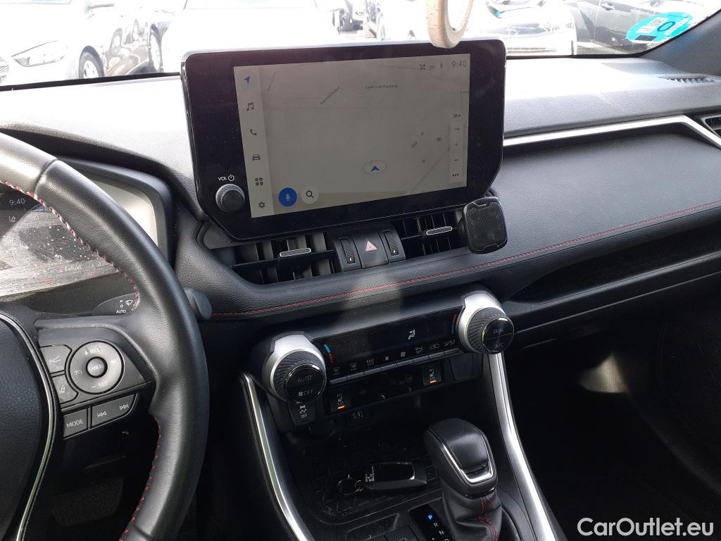 Toyota  RAV4 TOYOTA  / 2018 / 5P / todoterreno 2.5l PLUG-IN 300PH (e-CVT) Advance #16