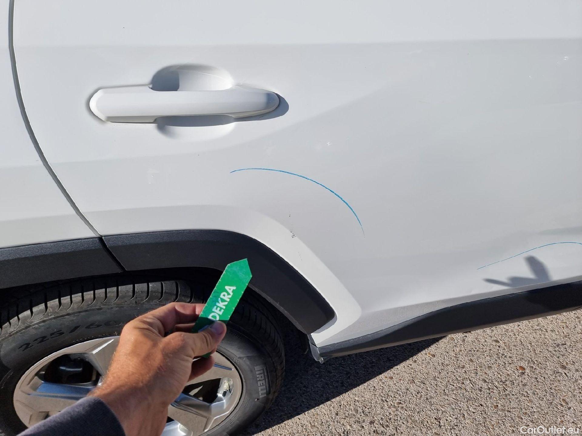 Toyota  RAV4 TOYOTA  / 2018 / 5P / todoterreno 2.5l 220H Advance #22