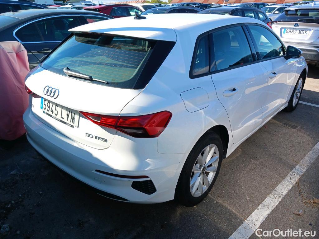 Audi  A3 AUDI  / 2020 / 5P / berlina con portón Sportback 30 TFSI 81kW (110CV) S tronic #2