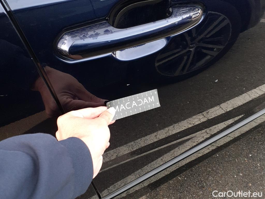 Toyota  RAV4 TOYOTA  / 2018 / 5P / todoterreno 2.5l PLUG-IN 300PH (e-CVT) Advance #13