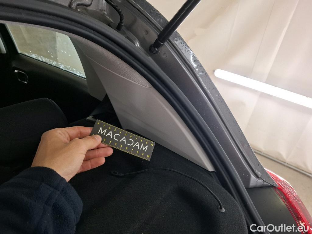 Citroen  C3 CITROEN  / 2016 / 5P / Berline PureTech 110 S&S BVM6 Feel #16