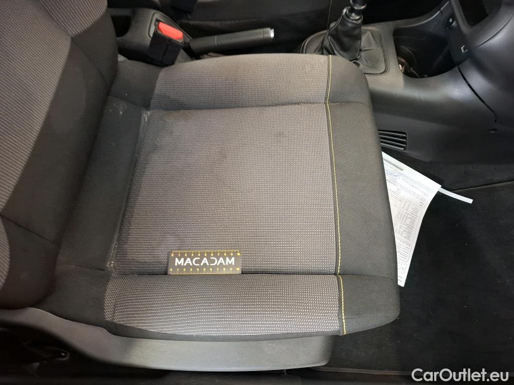 Citroen  C3 CITROEN  / 2016 / 5P / Berline PureTech 110 S&S BVM6 Feel #27