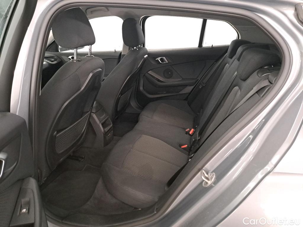 Bmw  Serie 1 BMW Série 1 / 2019 / 5P / Berline 116i DKG7 Business Design #9