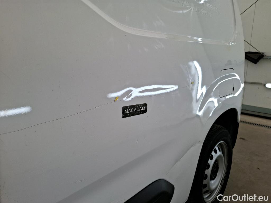  Citroen  Berlingo  Fourgon Club M 1000 1.5 BlueHDi 100CV BVM5 E6dT #4