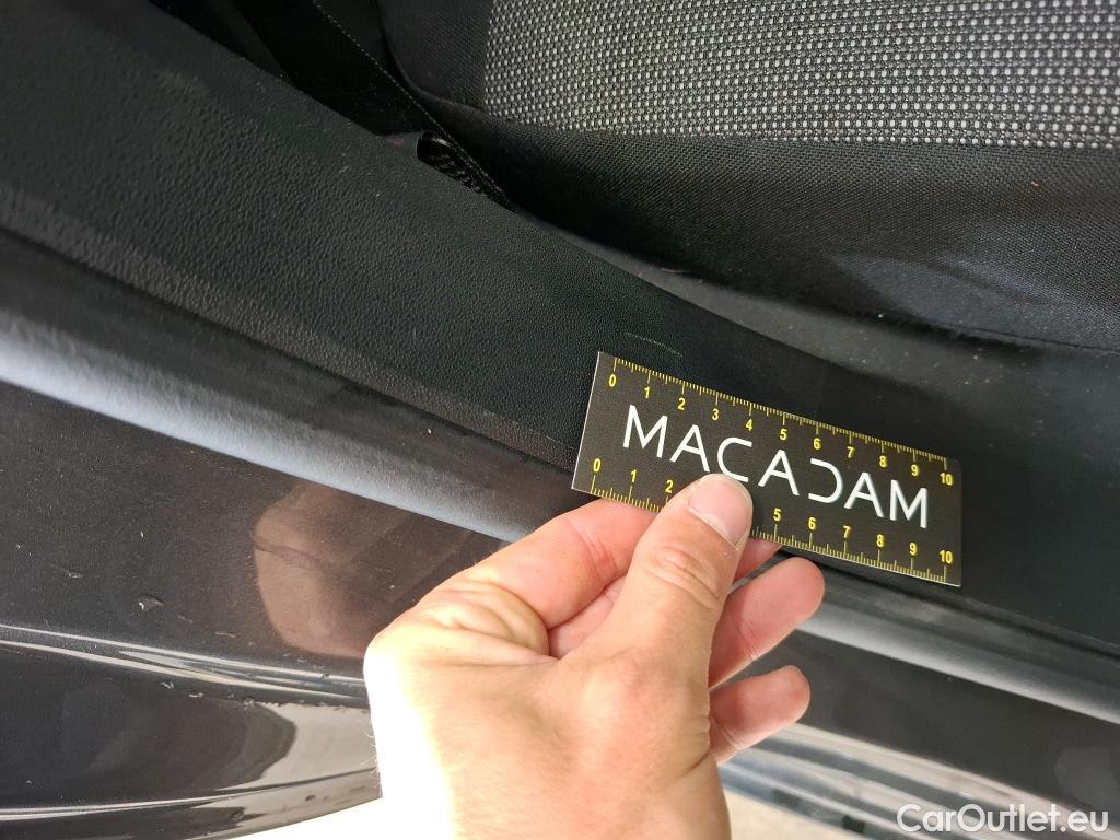 Citroen  C3 CITROEN  / 2016 / 5P / Berline PureTech 110 S&S BVM6 Feel #14