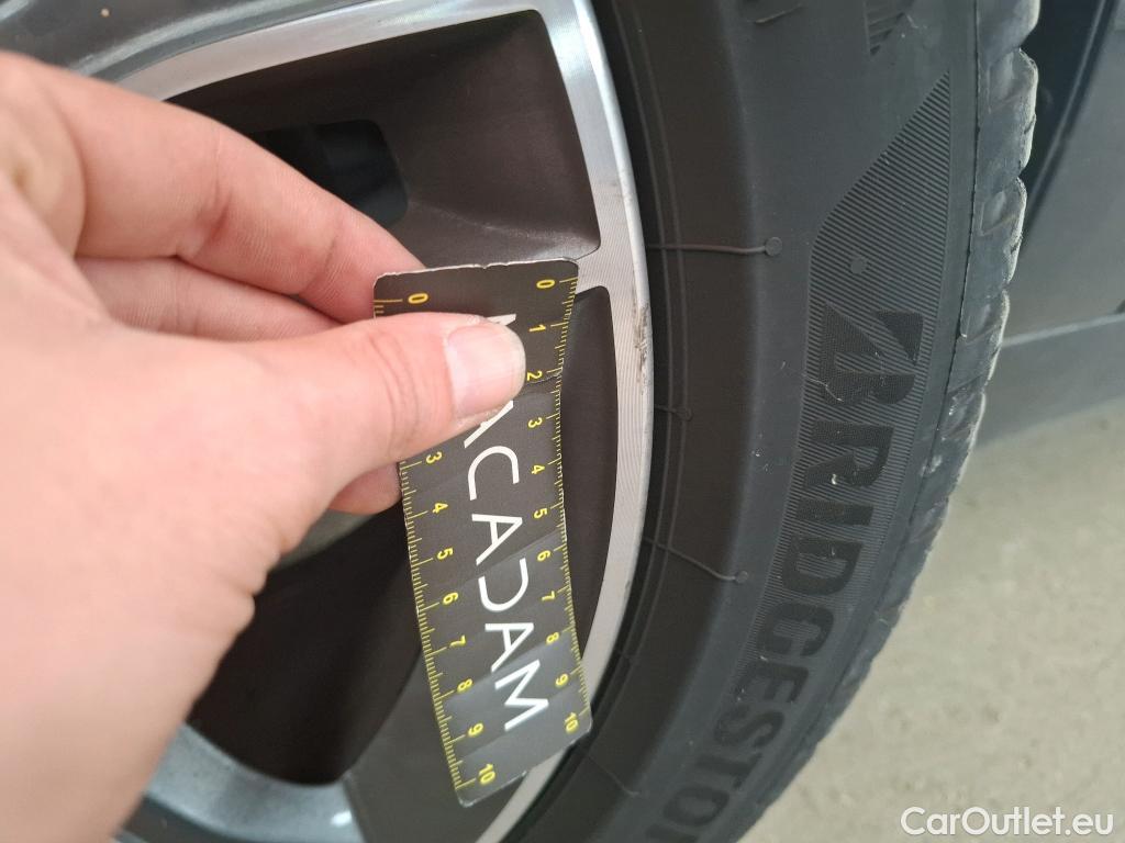 Bmw  Serie 1 Série 1 Berline 118 i Edition Sport 1.5 135CV BVA7 E6d #25