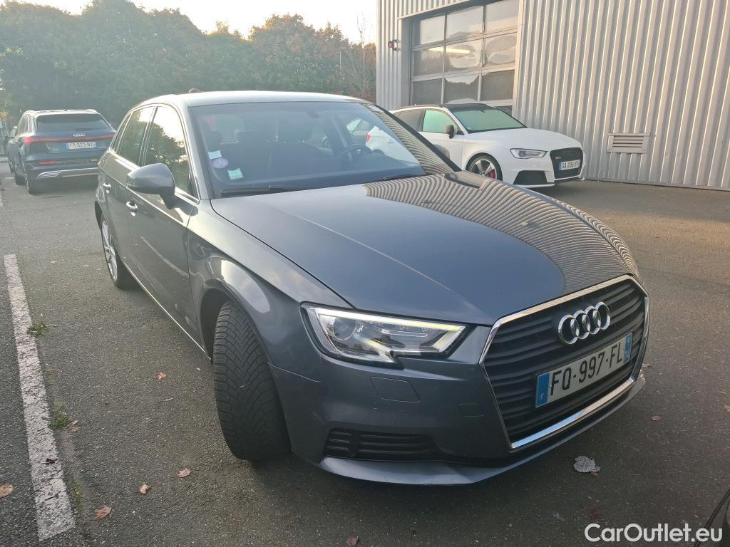 Audi  A3 AUDI  Sportback / 2016 / 5P / Berline 35 TFSI 150 COD S TRONIC BUSINESS LINE #4