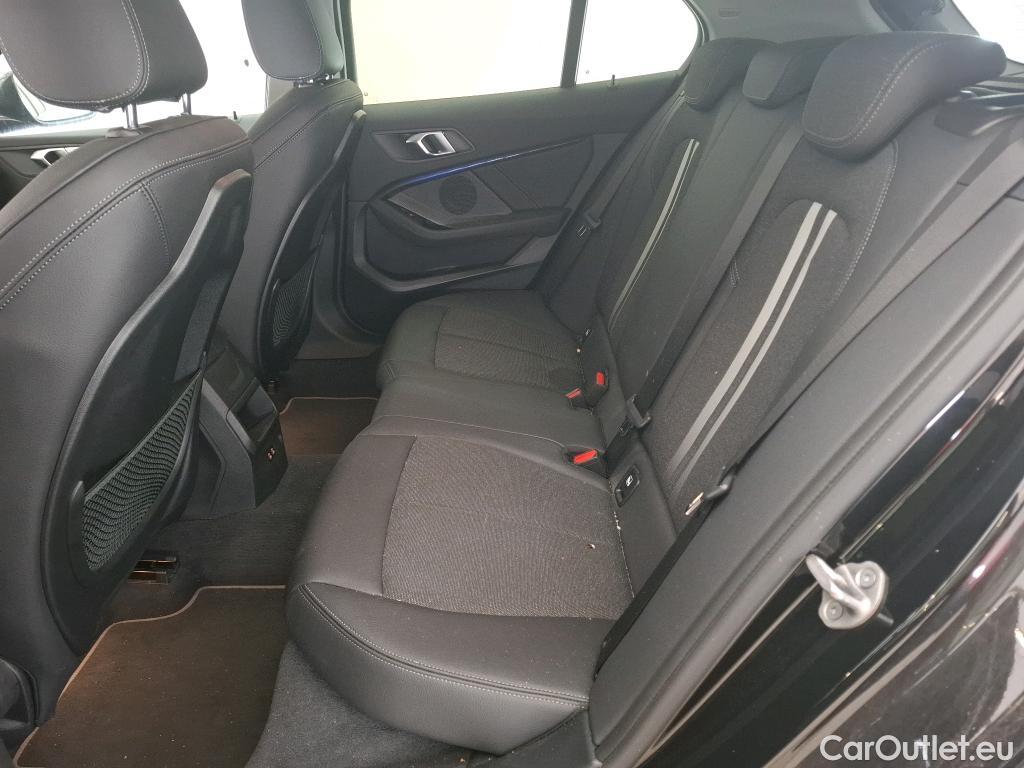 Bmw  Serie 1 Série 1 Berline 118 i Edition Sport 1.5 135CV BVA7 E6d #9