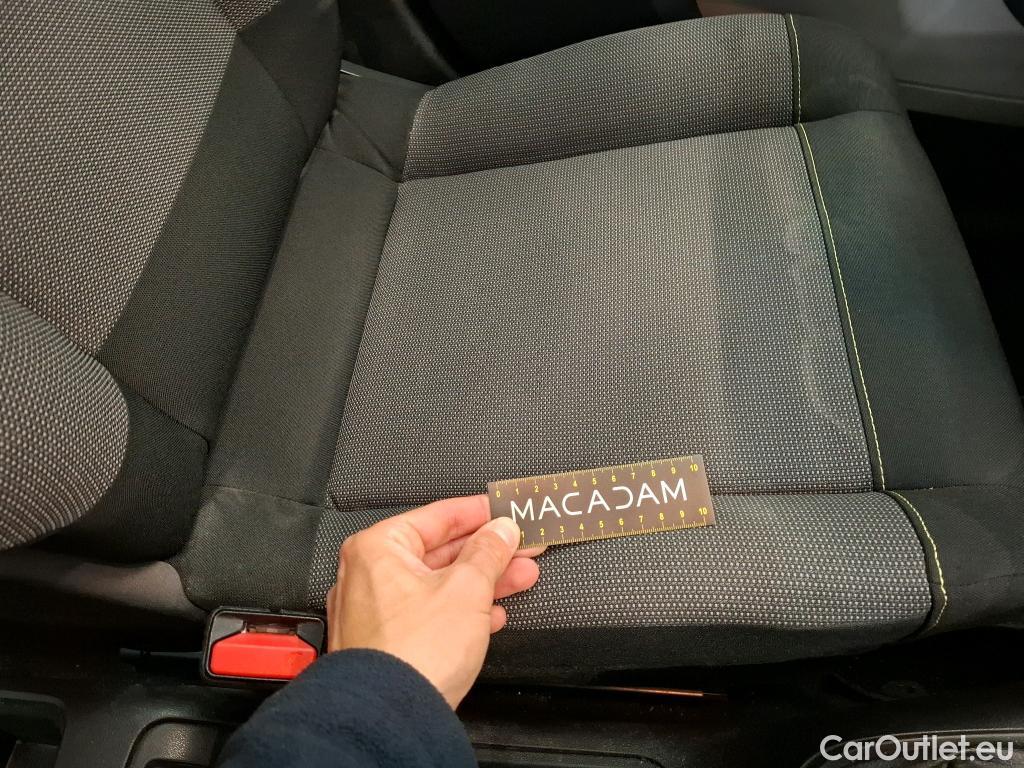 Citroen  C3 CITROEN  / 2016 / 5P / Berline PureTech 110 S&S BVM6 Feel #29