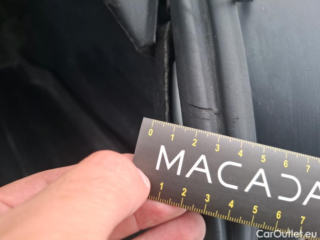  Citroen  C3  Société Feel Nav 1.2 PureTech 80CV BVM5 E6d #34