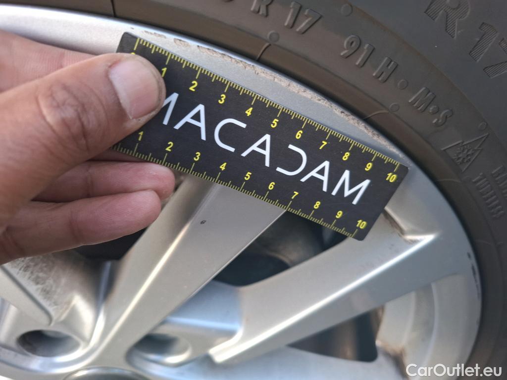 Audi  A3 AUDI  Sportback / 2016 / 5P / Berline 35 TFSI 150 COD S TRONIC BUSINESS LINE #29