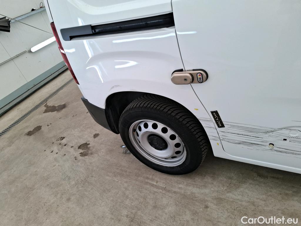  Citroen  Berlingo  Fourgon Club M 1000 1.5 BlueHDi 100CV BVM5 E6dT #7