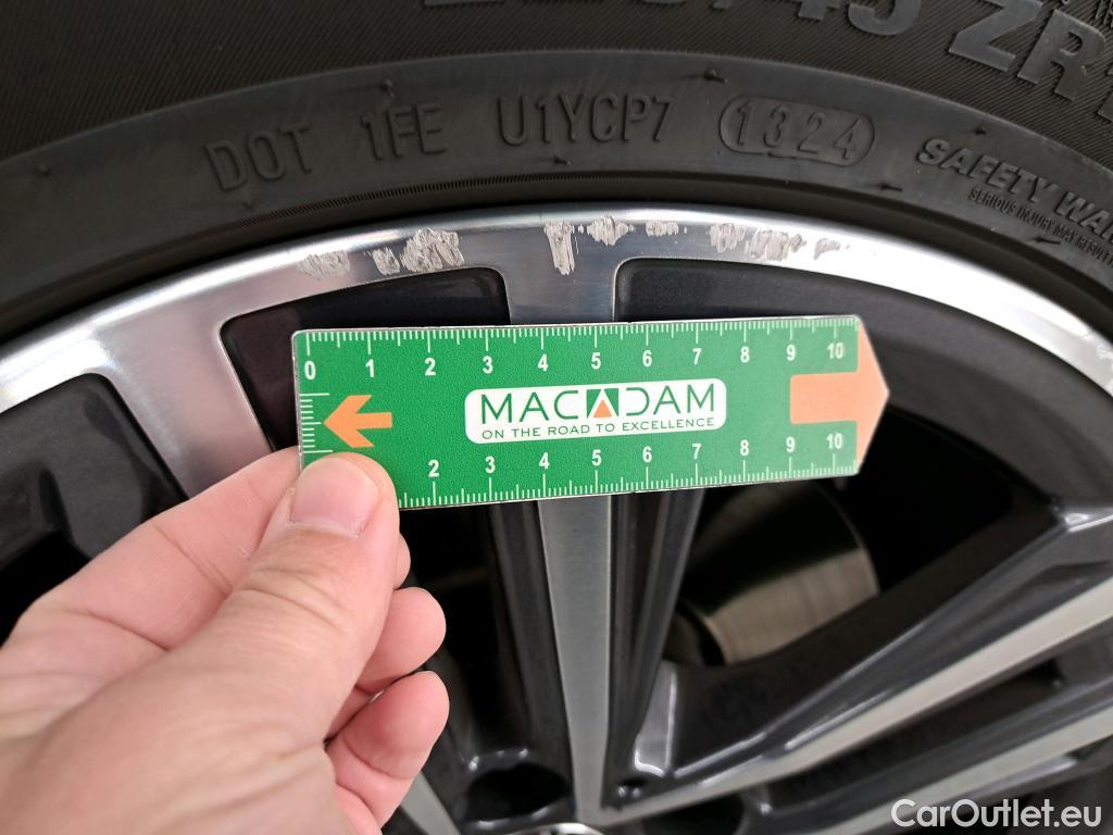 Bmw  Serie 1 BMW Série 1 / 2019 / 5P / Berline 116i DKG7 Business Design #4