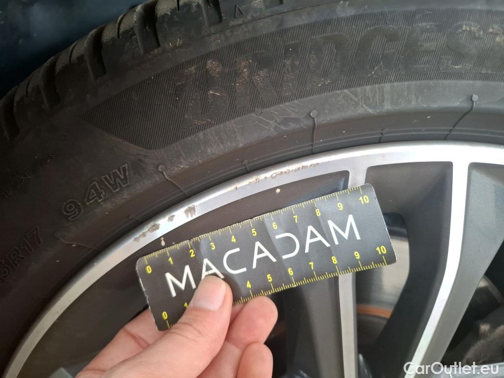 Bmw  Serie 1 Série 1 Berline 118 i Edition Sport 1.5 135CV BVA7 E6d #15