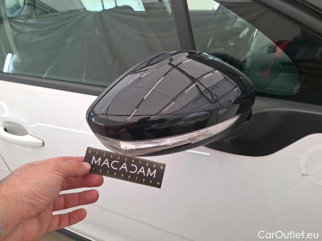  Citroen  C3  Société Feel Nav 1.2 PureTech 80CV BVM5 E6d #40