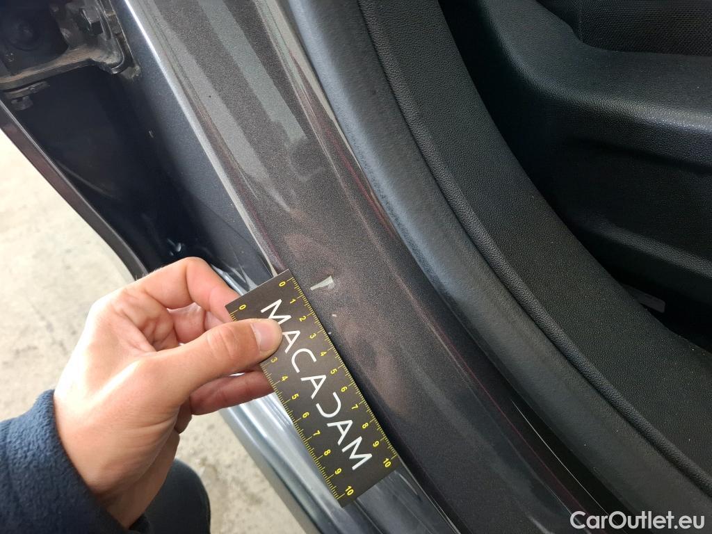 Citroen  C3 CITROEN  / 2016 / 5P / Berline PureTech 110 S&S BVM6 Feel #19