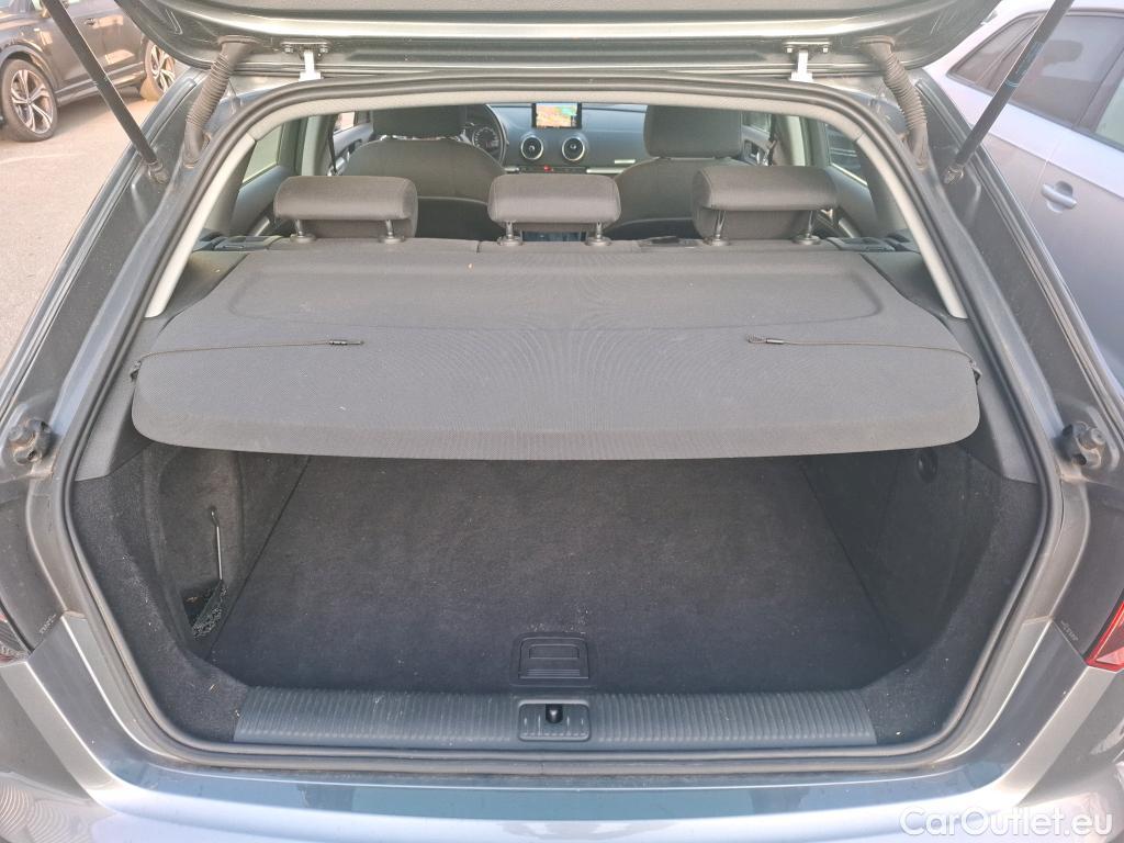 Audi  A3 AUDI  Sportback / 2016 / 5P / Berline 35 TFSI 150 COD S TRONIC BUSINESS LINE #10