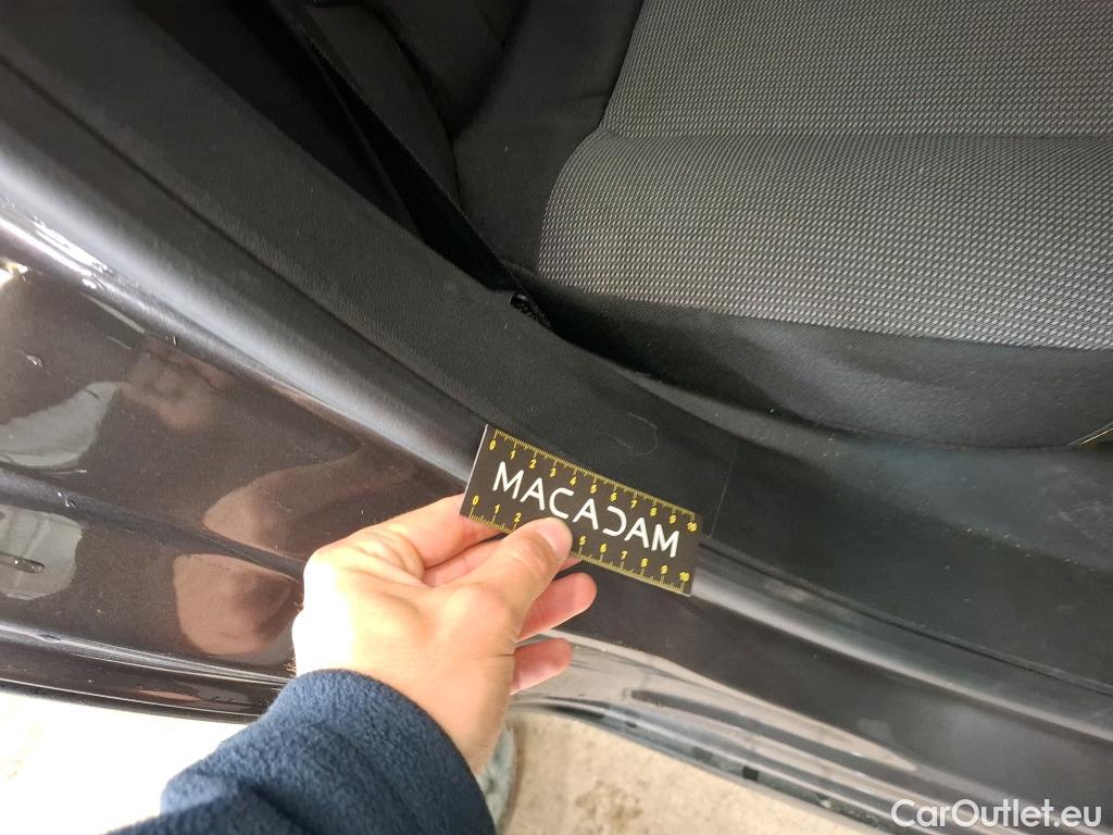 Citroen  C3 CITROEN  / 2016 / 5P / Berline PureTech 110 S&S BVM6 Feel #13