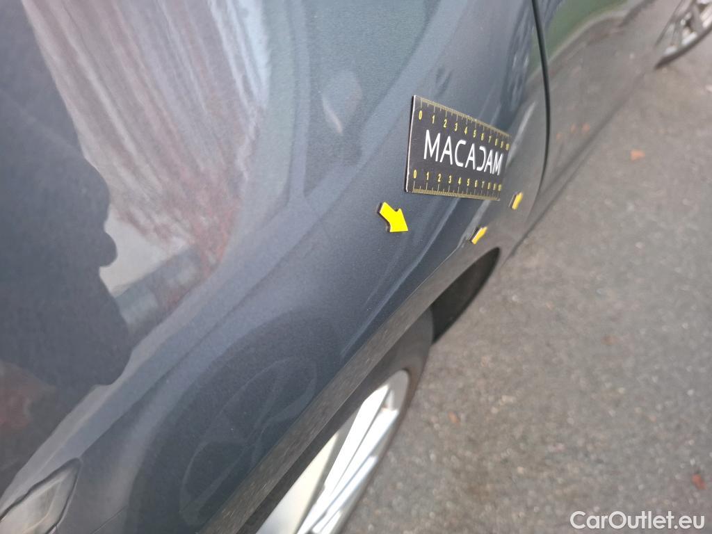 Audi  A3 AUDI  Sportback / 2016 / 5P / Berline 35 TFSI 150 COD S TRONIC BUSINESS LINE #42