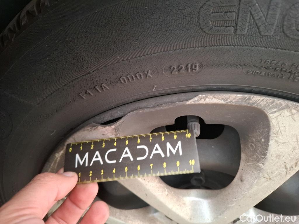  Citroen  C3  Société Feel Nav 1.2 PureTech 80CV BVM5 E6d #66