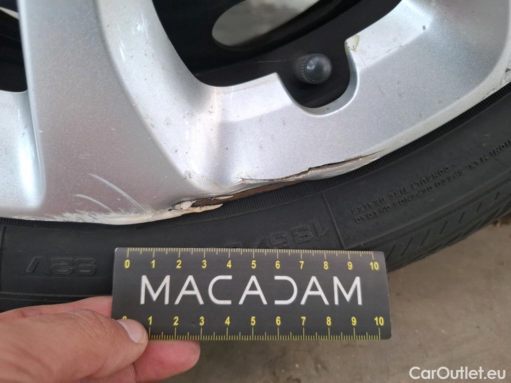 Citroen  C3  Feel Business 1.5 BlueHDI 100CV BVM5 E6dT #29