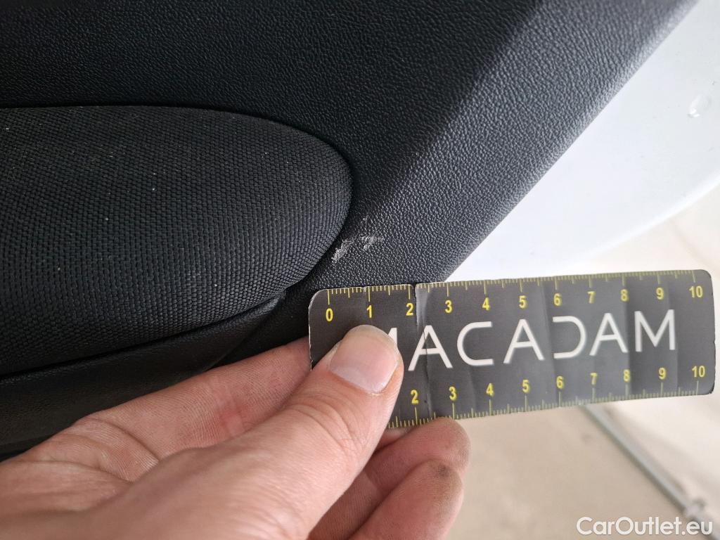  Peugeot  208  Affaire Premium 1.5 HDi 100CV BVM5 E6dT #9