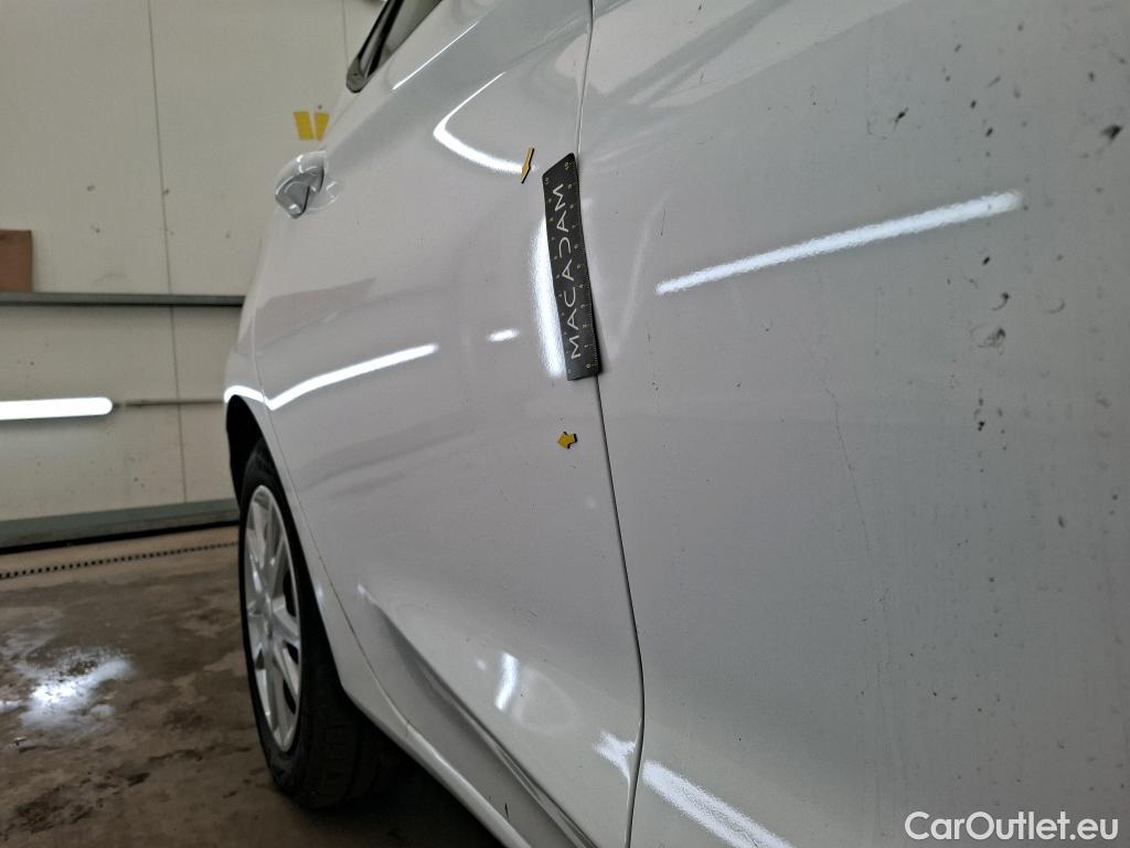 Ford  Fiesta  Cool&Connect 1.1 75CV BVM5 E6d #2