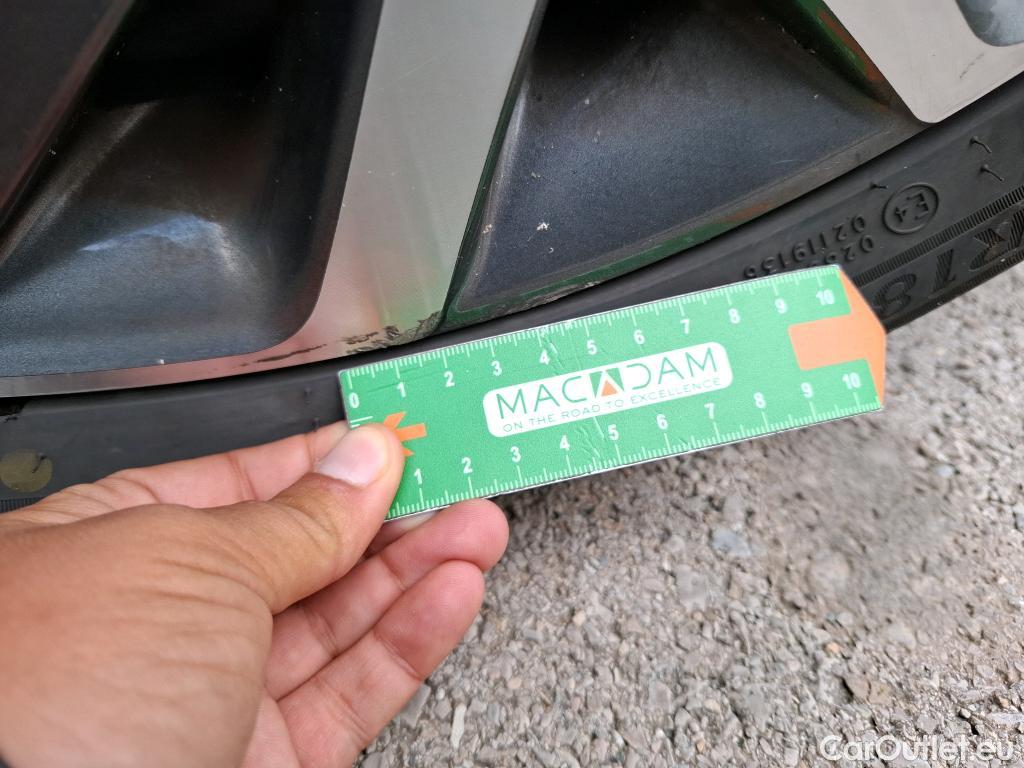 Hyundai  Konna Kona Creative Hybrid 2WD 1.6 GDI 140CV BVA6 E6d #30