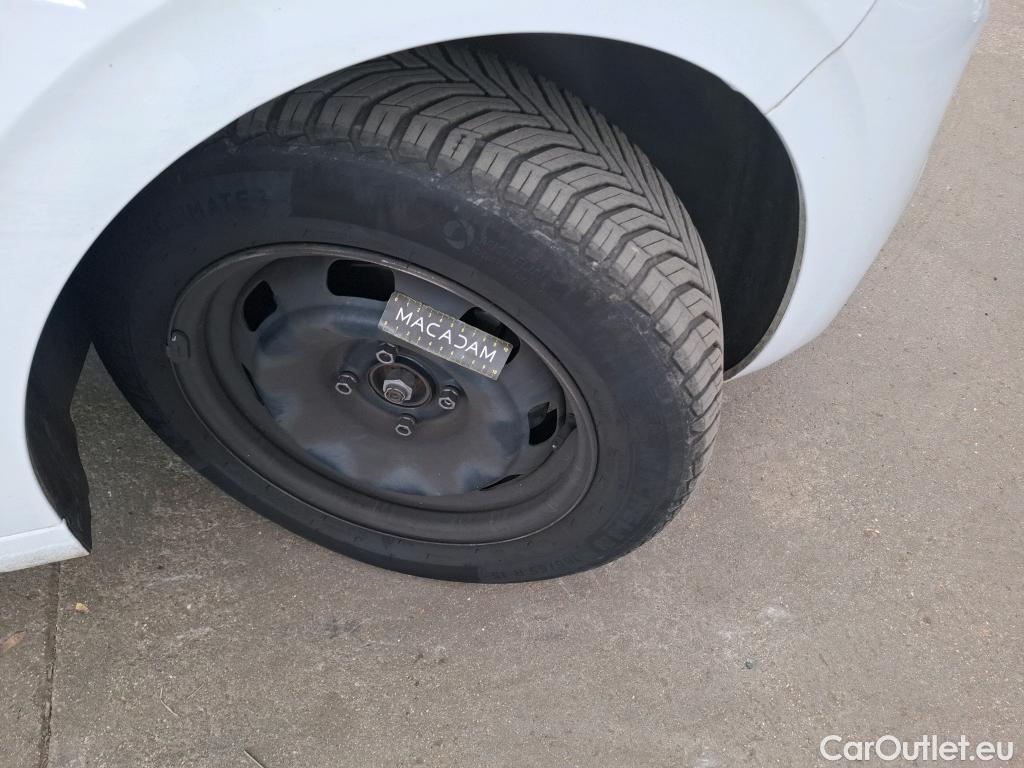  Peugeot  208  Affaire Premium 1.5 HDi 100CV BVM5 E6dT #20