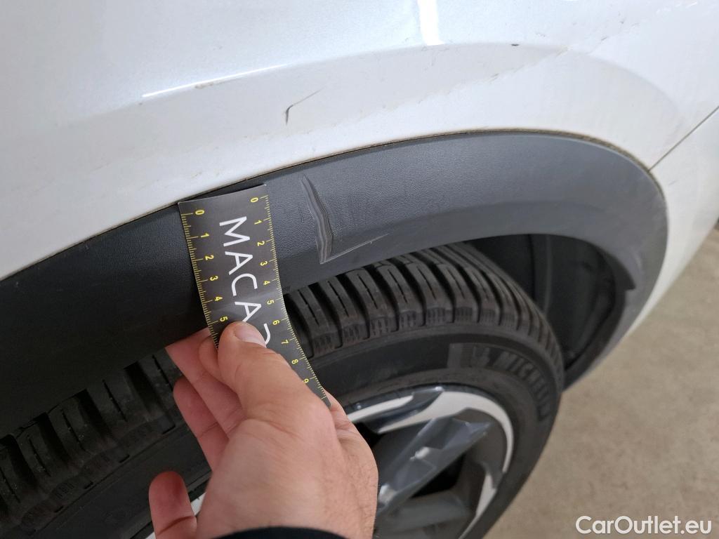 DS  DS7 7 Crossback Performance Line 1.5 BlueHDi 130CV BVA8 E6d #19