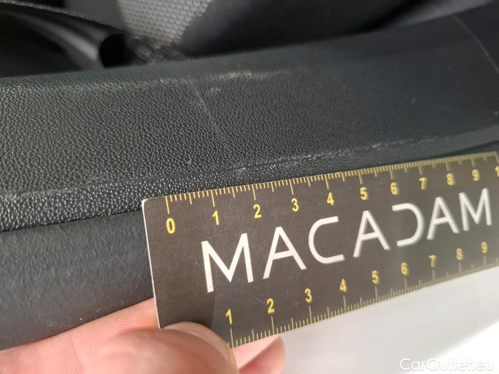 Citroen  C3  Feel Business 1.5 BlueHDI 100CV BVM5 E6dT #12