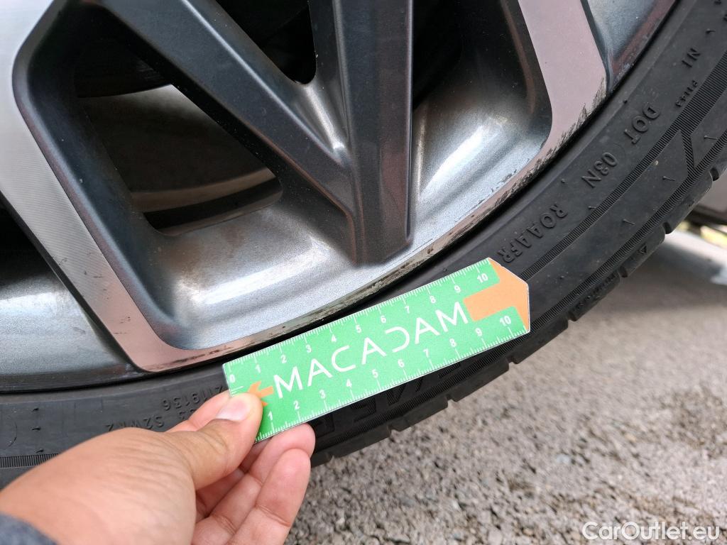 Hyundai  Konna Kona Creative Hybrid 2WD 1.6 GDI 140CV BVA6 E6d #25