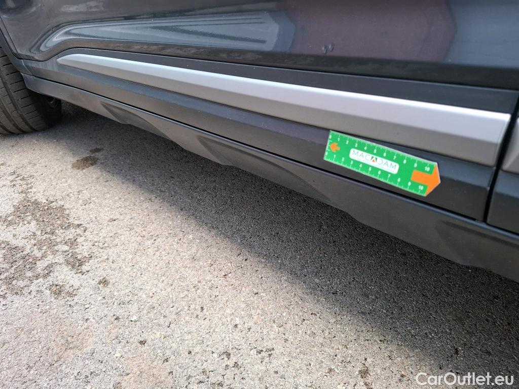 Hyundai  Konna Kona Creative Hybrid 2WD 1.6 GDI 140CV BVA6 E6d #48