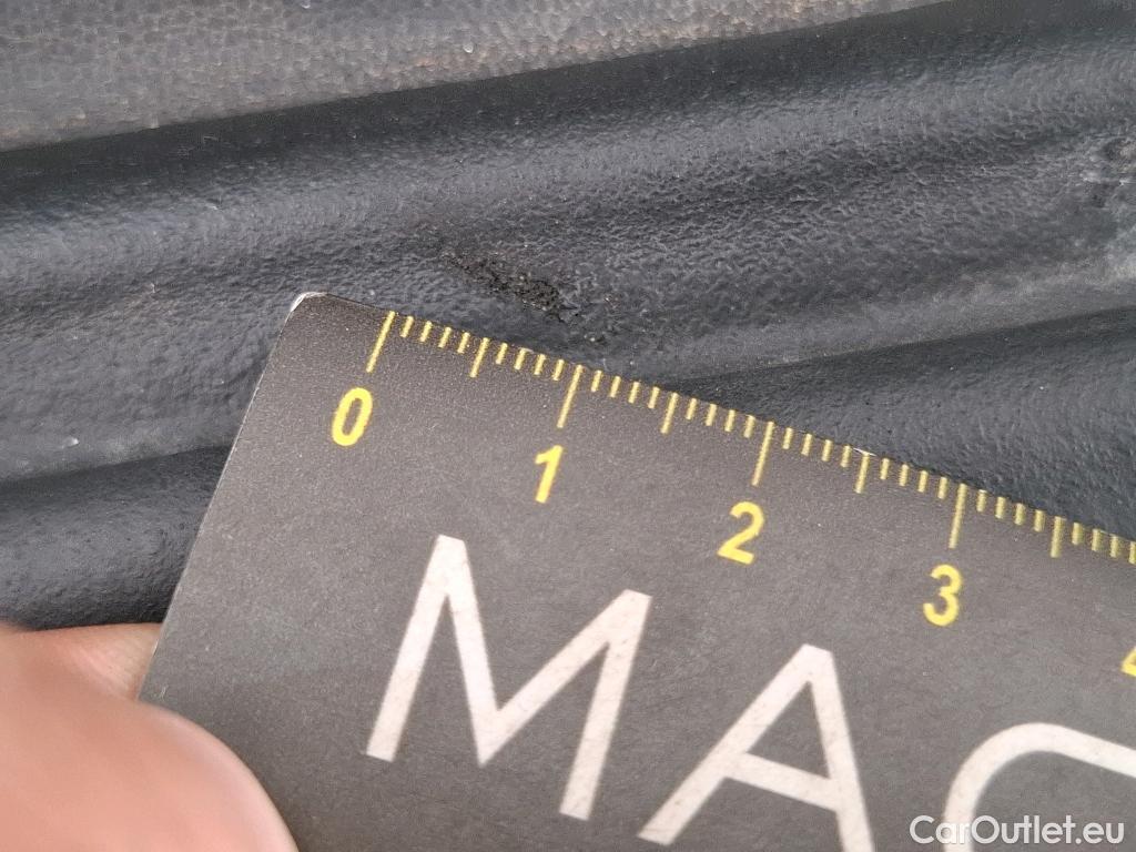 Citroen  C3  Feel Business 1.5 BlueHDI 100CV BVM5 E6dT #4