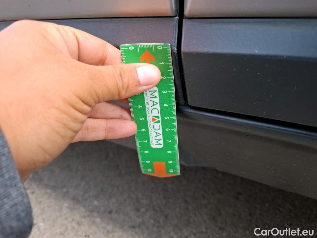 Hyundai  Konna Kona Creative Hybrid 2WD 1.6 GDI 140CV BVA6 E6d #49