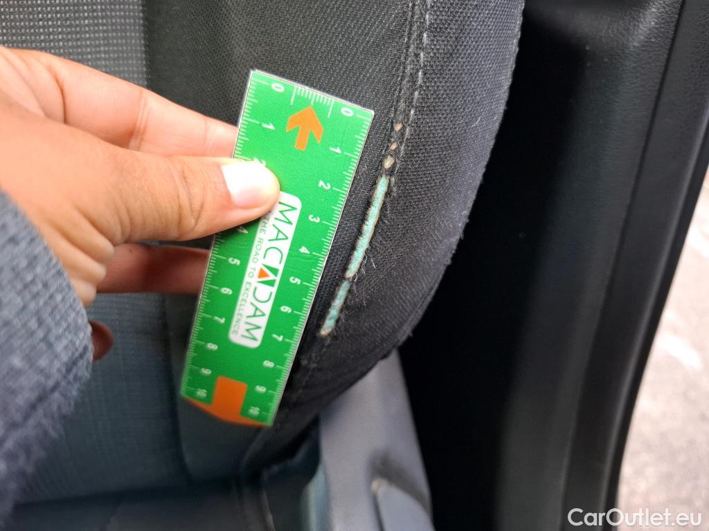 Hyundai  Konna Kona Creative Hybrid 2WD 1.6 GDI 140CV BVA6 E6d #2