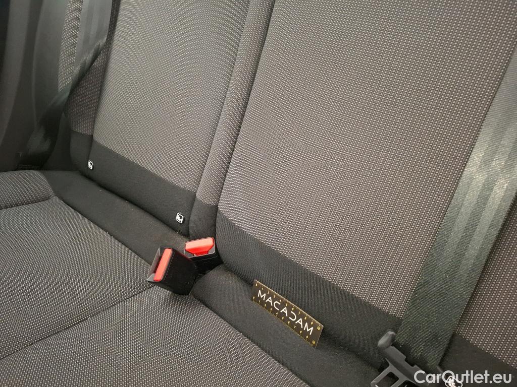 Citroen  C3  Feel Business 1.5 BlueHDI 100CV BVM5 E6dT #38