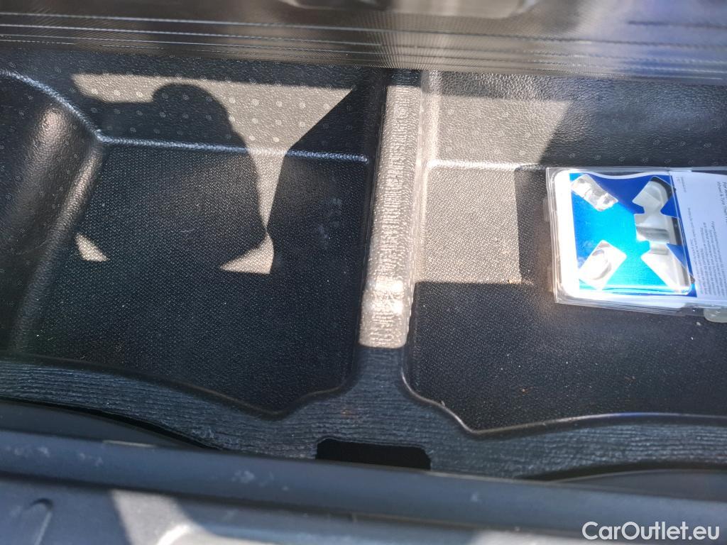 Hyundai  Tucson  N-Line Executive Hybrid 2WD 1.6 T-GDI 230CV BVA6 E6d #16